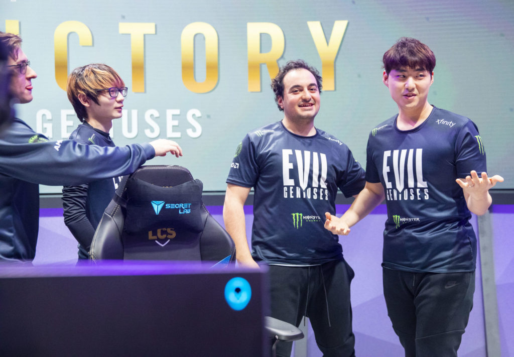 Jiizuke mit dem LCS 2020-Dienstplan von Evil Geniuses