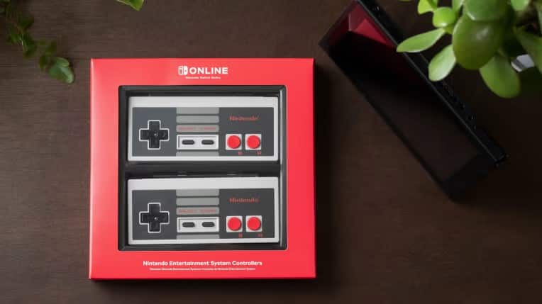 Schalten Sie Online-NES-Controller um